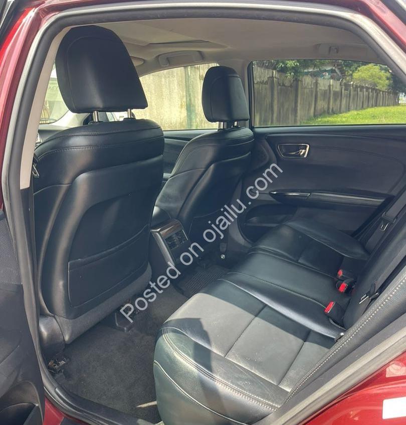 2014 Toyota Avalon: Luxury Sedan, 20M Negotiable