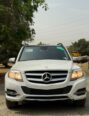 Luxury SUV: 2015 Mercedes GLK350 4MATIC, Panoramic Roof
