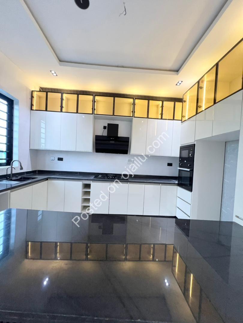 5-Bed Ajah Palace: Pool, BQ & Governor’s Consent