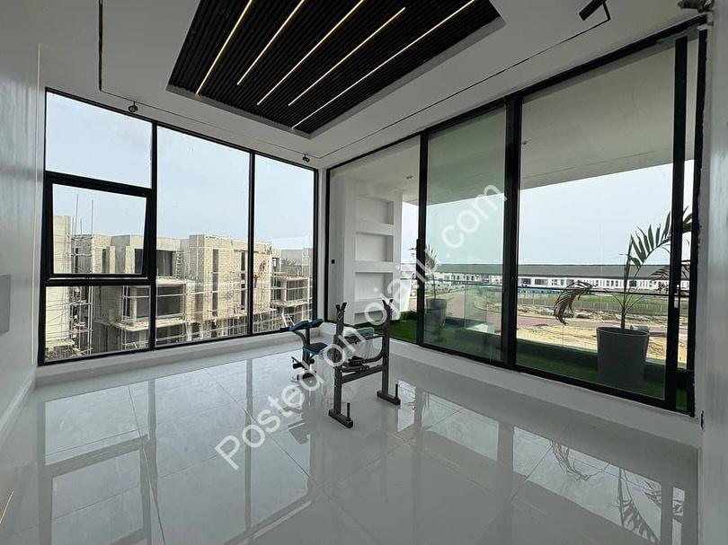 Lekki’s Ultimate 5-Bedroom Estate Oasis with Pool & Cinema