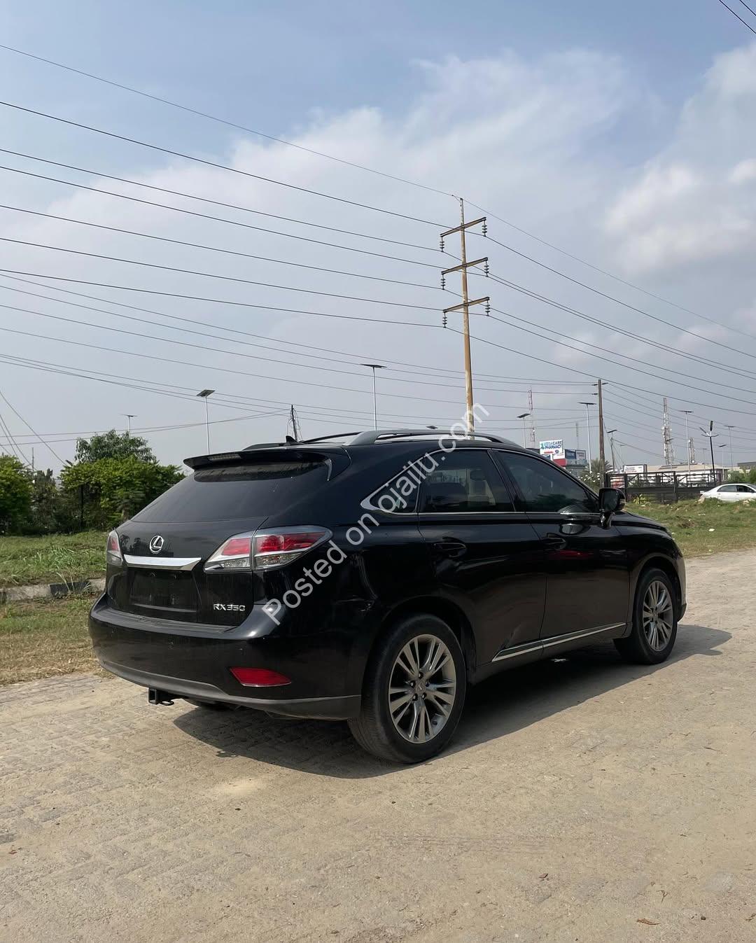 Luxury Loaded 2014 Lexus RX350 – Fully Optioned!