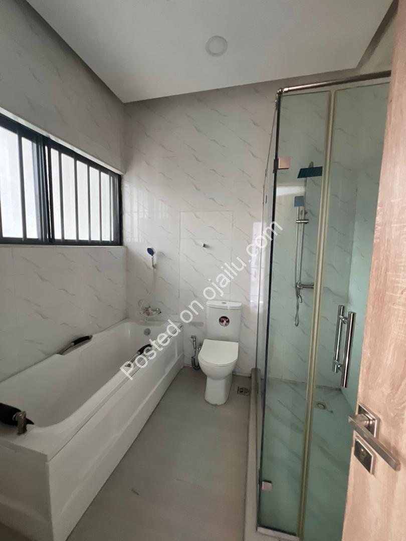 Elite 4-Bed Terrace Duplex in Prime Ajah