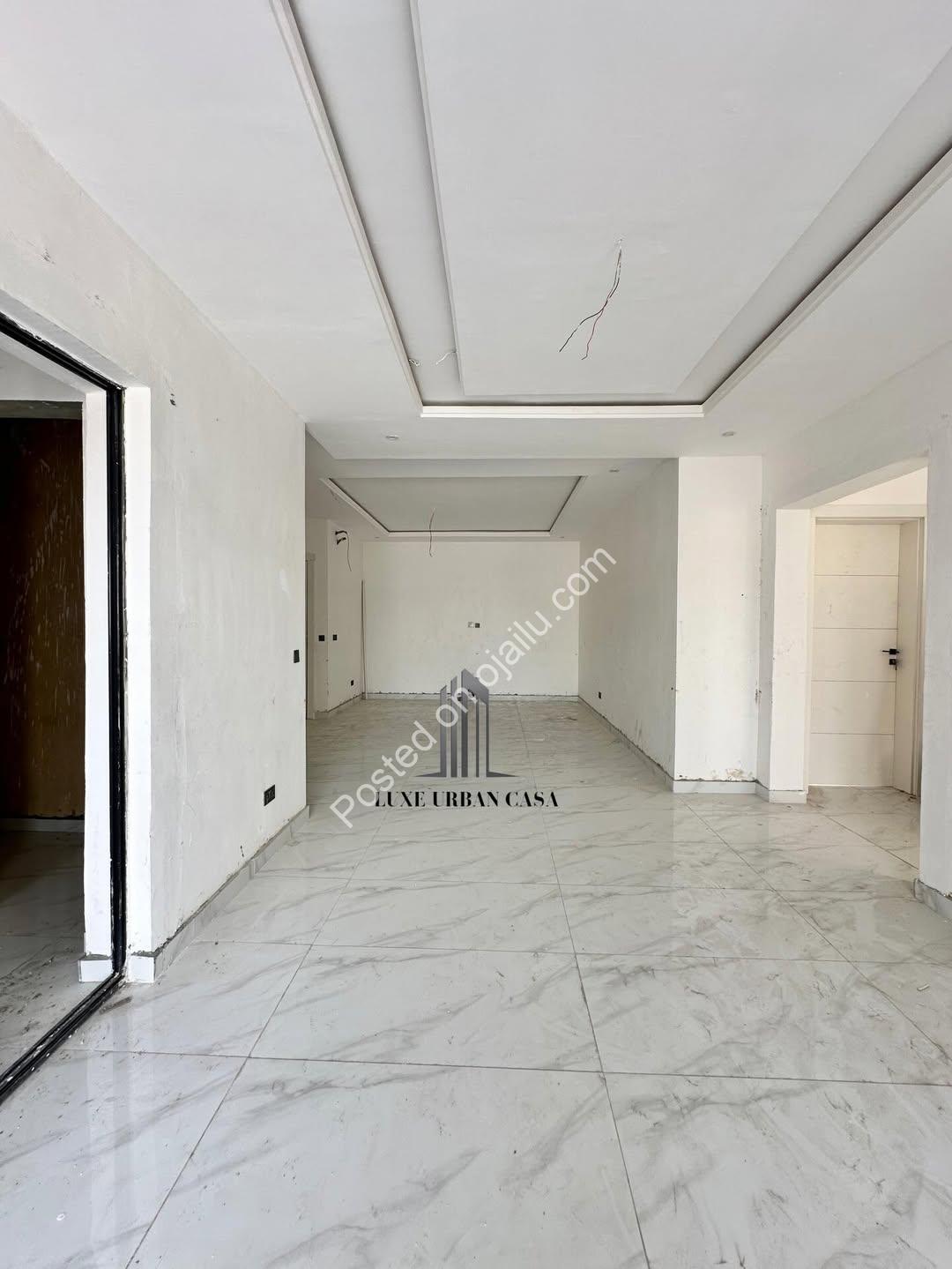 Exclusive Victoria Island Haven: 2-Bed Gem with Pool & Gym