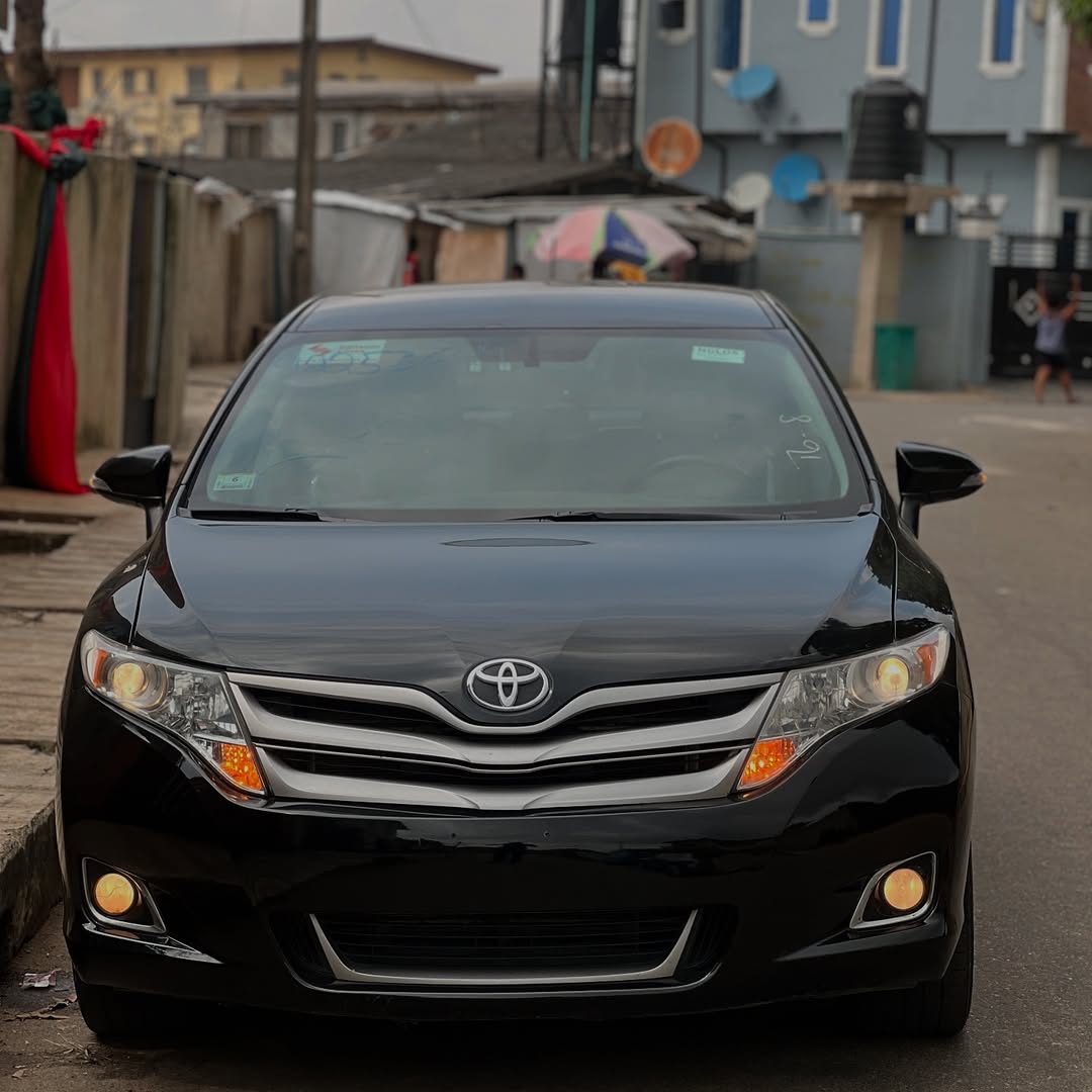 Pristine 2014 Venza: 100% Accident-Free, Ready to Drive