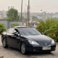 Rare Lexus ES350: Panoramic Roof & Korea Spec