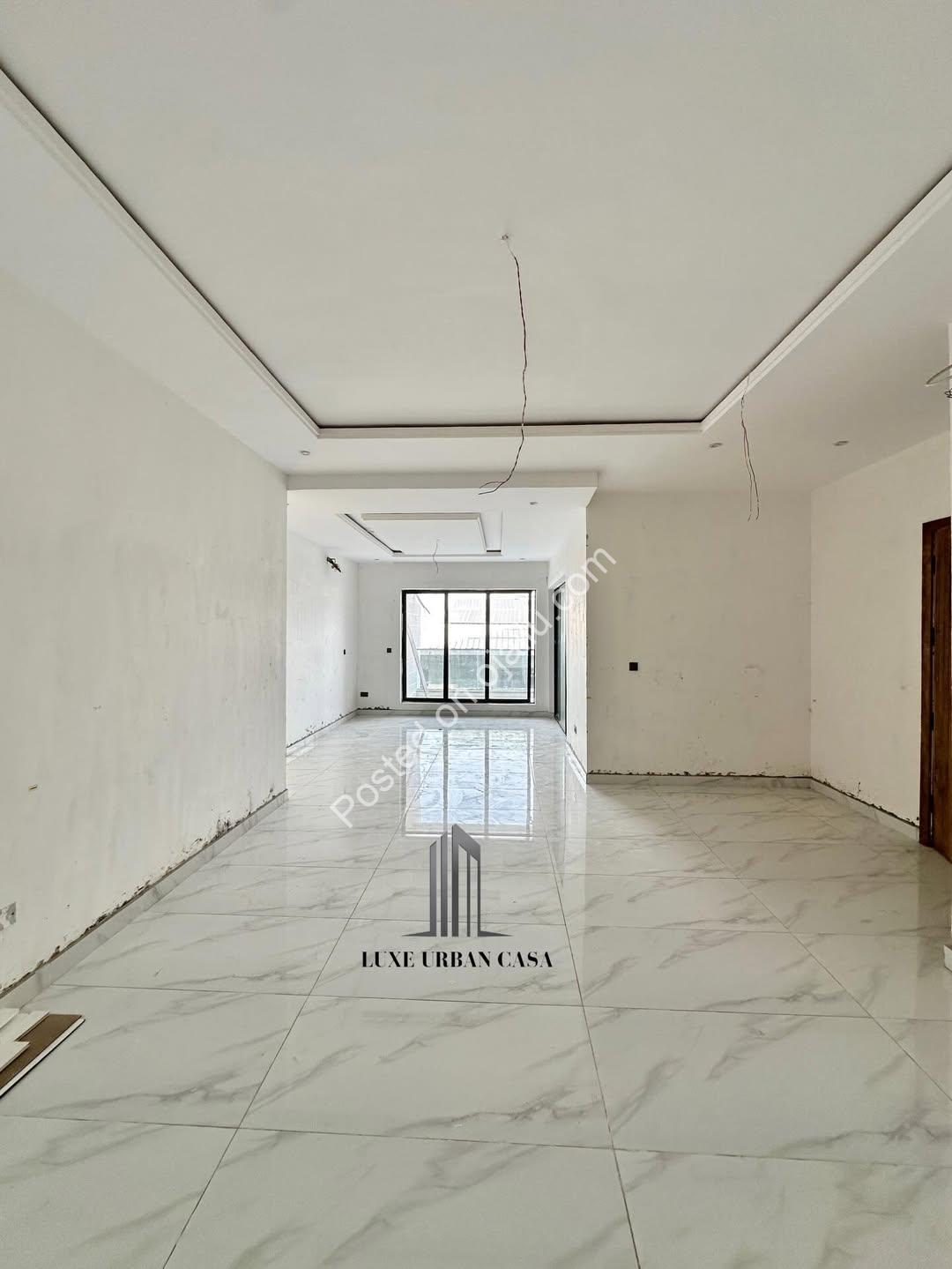 Exclusive Victoria Island Haven: 2-Bed Gem with Pool & Gym