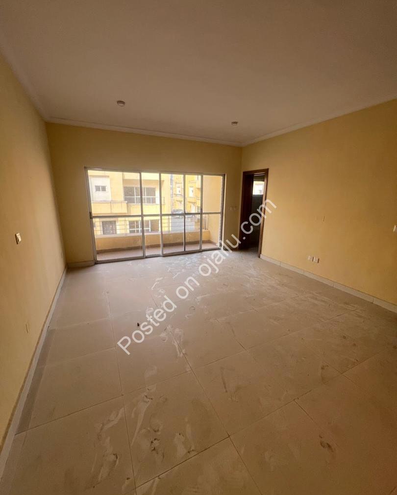Spacious 4-Bedroom Terrace Duplex with BQ in Prime Lekki