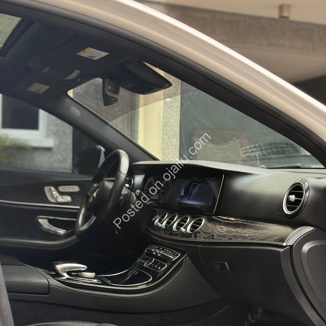 2017 Mercedes E300: Fully Loaded, Ultra-Low Mileage