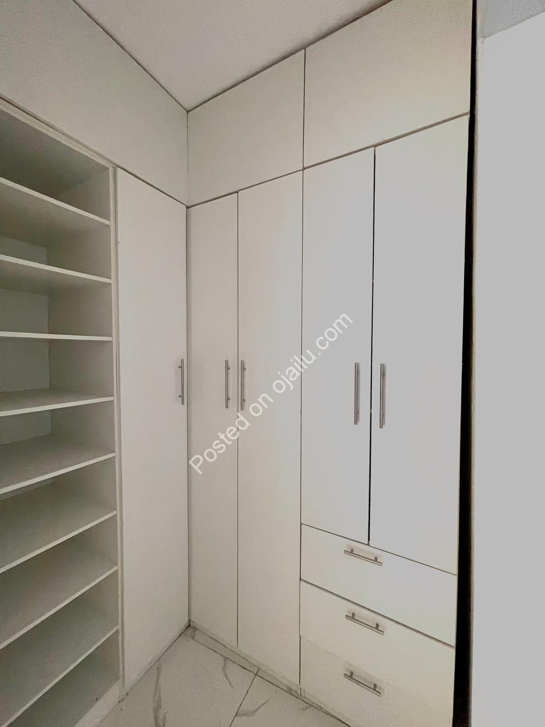 Dream Home in Lekki: 4-Bed Ensuite Haven