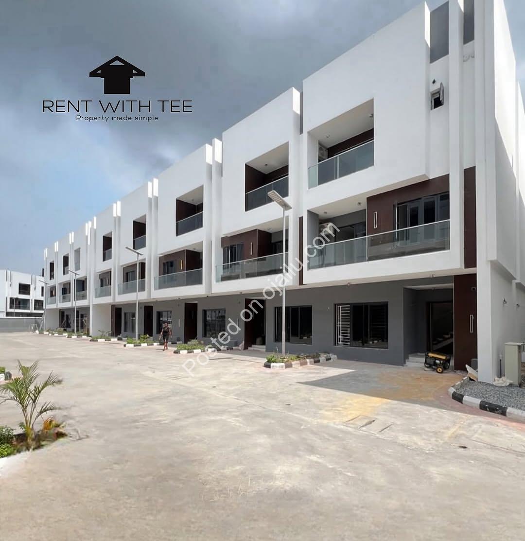 Brand New 4-Bed Terrace Duplex in Lekki Phase 1