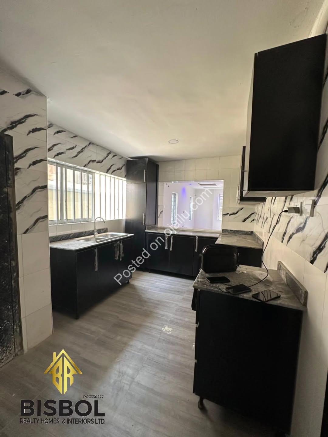 Move-In Ready 4BR Duplex in Prime Lekki