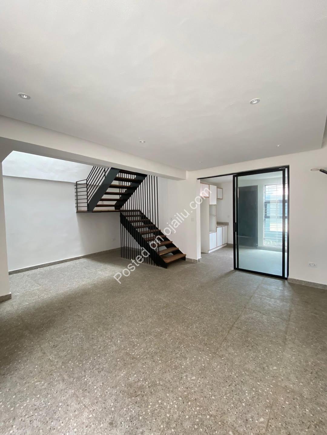 Lagos Oasis: 4BR Terrace Duplex with BQ & Smart Features