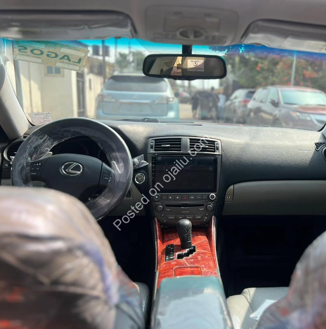 Immaculate 2009 Lexus IS250 – 9M