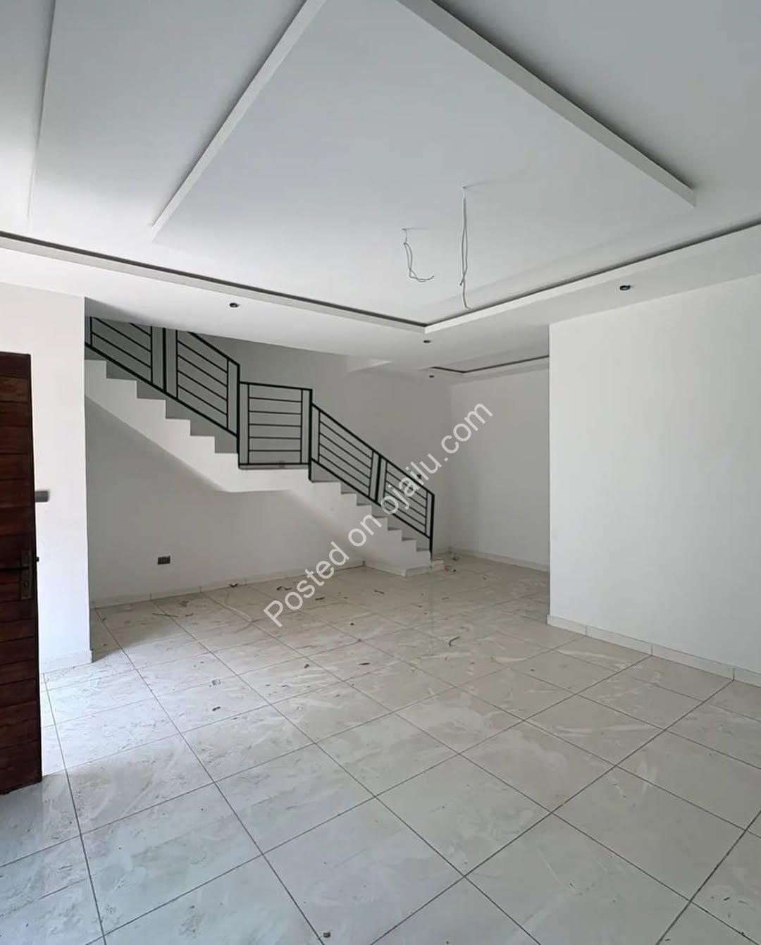 Spacious 4-Bed Duplex in Secure Ikate Estate