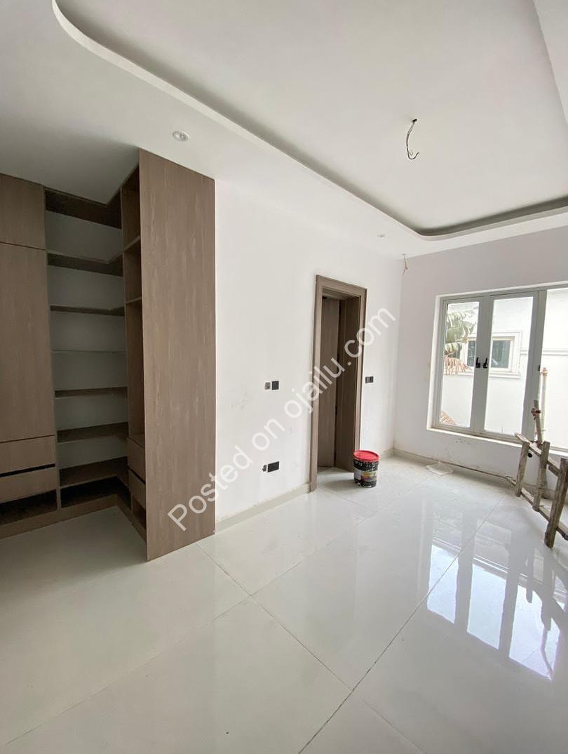 Lekki’s Ultimate 2-Bedroom Sanctuary