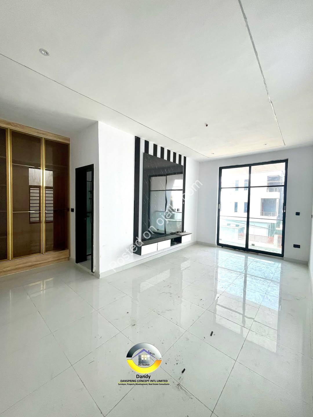 Lekki’s Finest: 4-Bedroom Ensuite Haven with BQ
