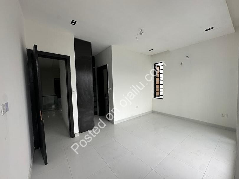 Lagos Luxury: New 4-Bedroom in Gated Ikota GRA