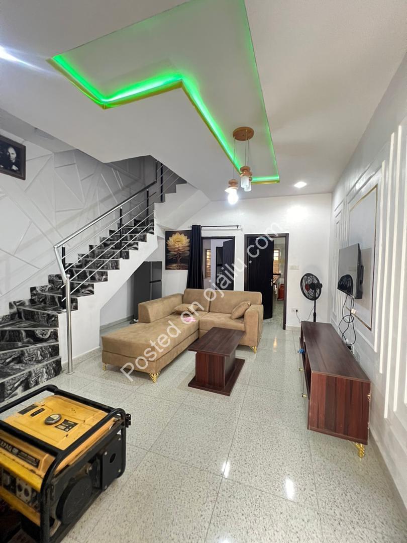 Lekki’s Serene 3-Bed Terrace Duplex | 85M