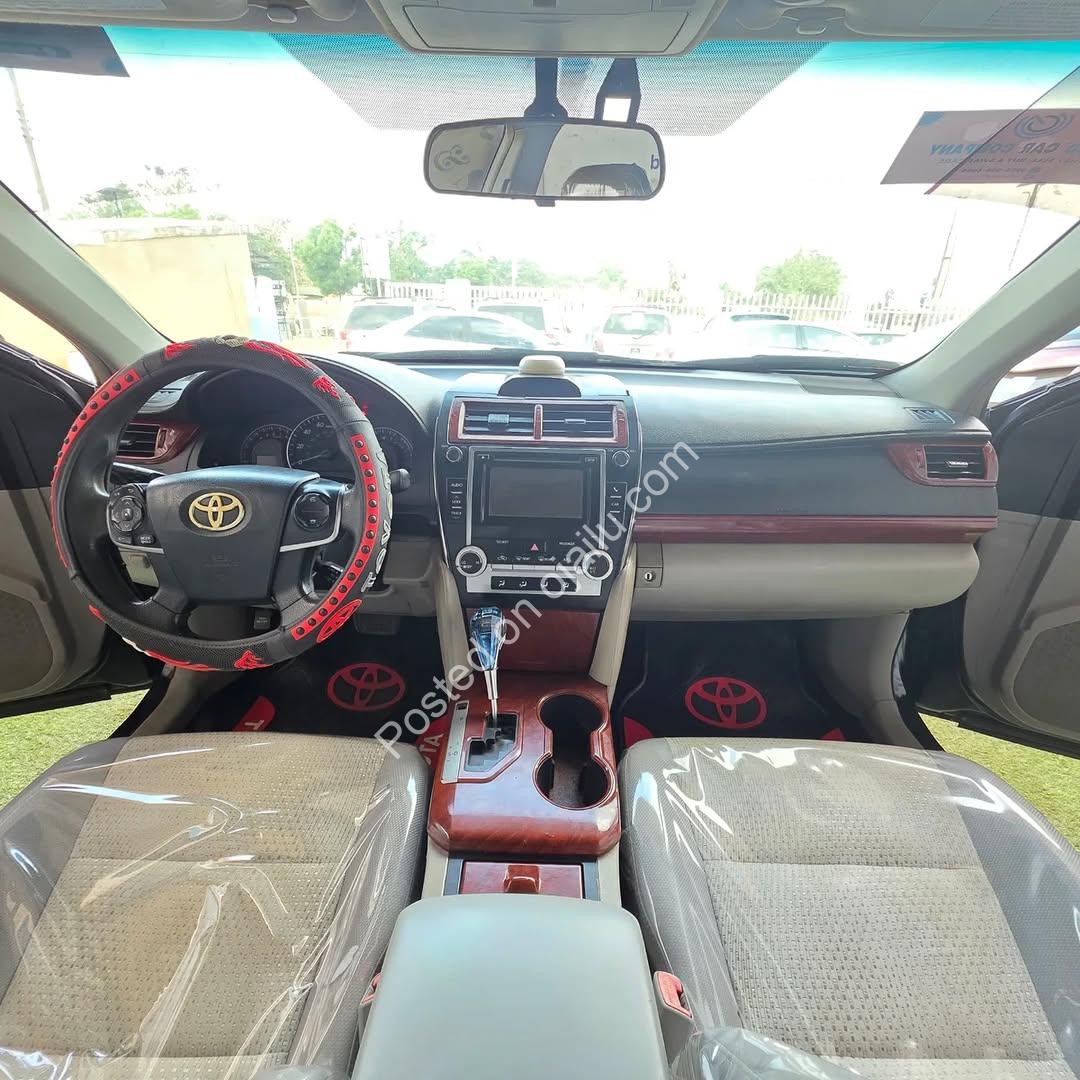 2012 Camry Spider: Pristine & Powerful 4-Plug Engine