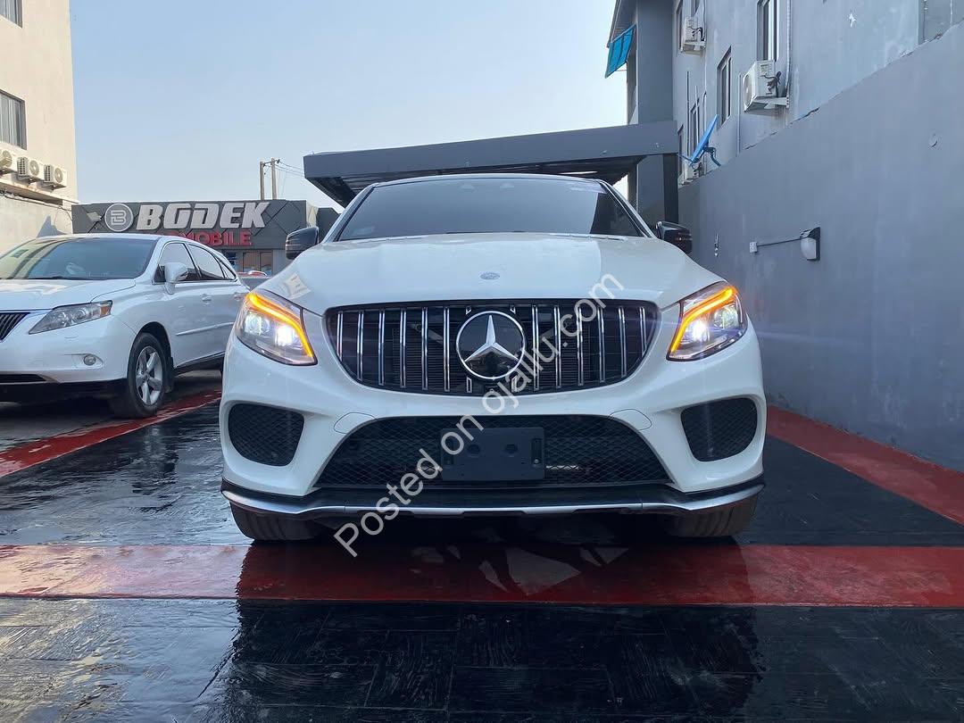 Luxury Redefined: 2016 Mercedes GLE450