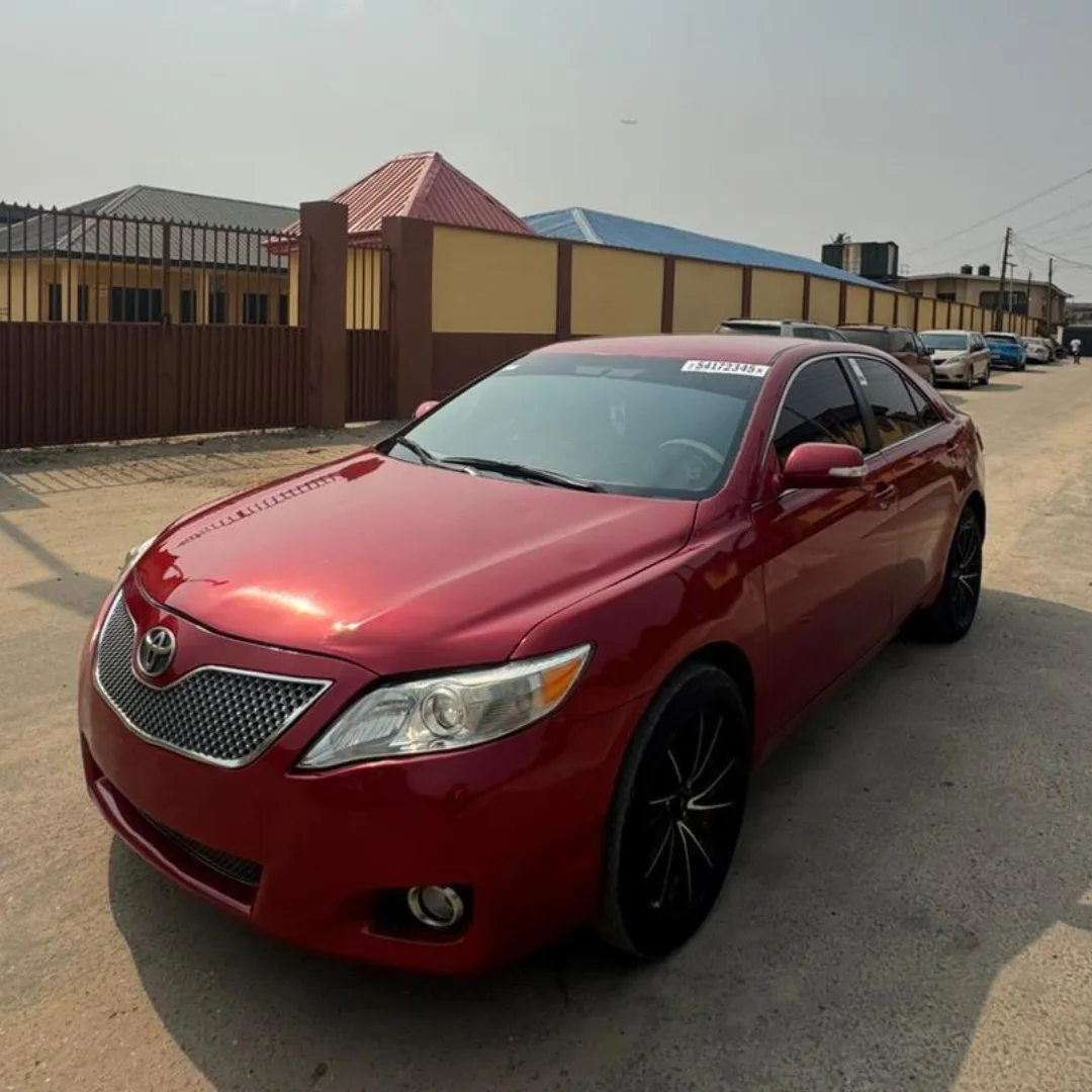 Unbeatable Deal: 2010 Camry LE, Registered & Ready