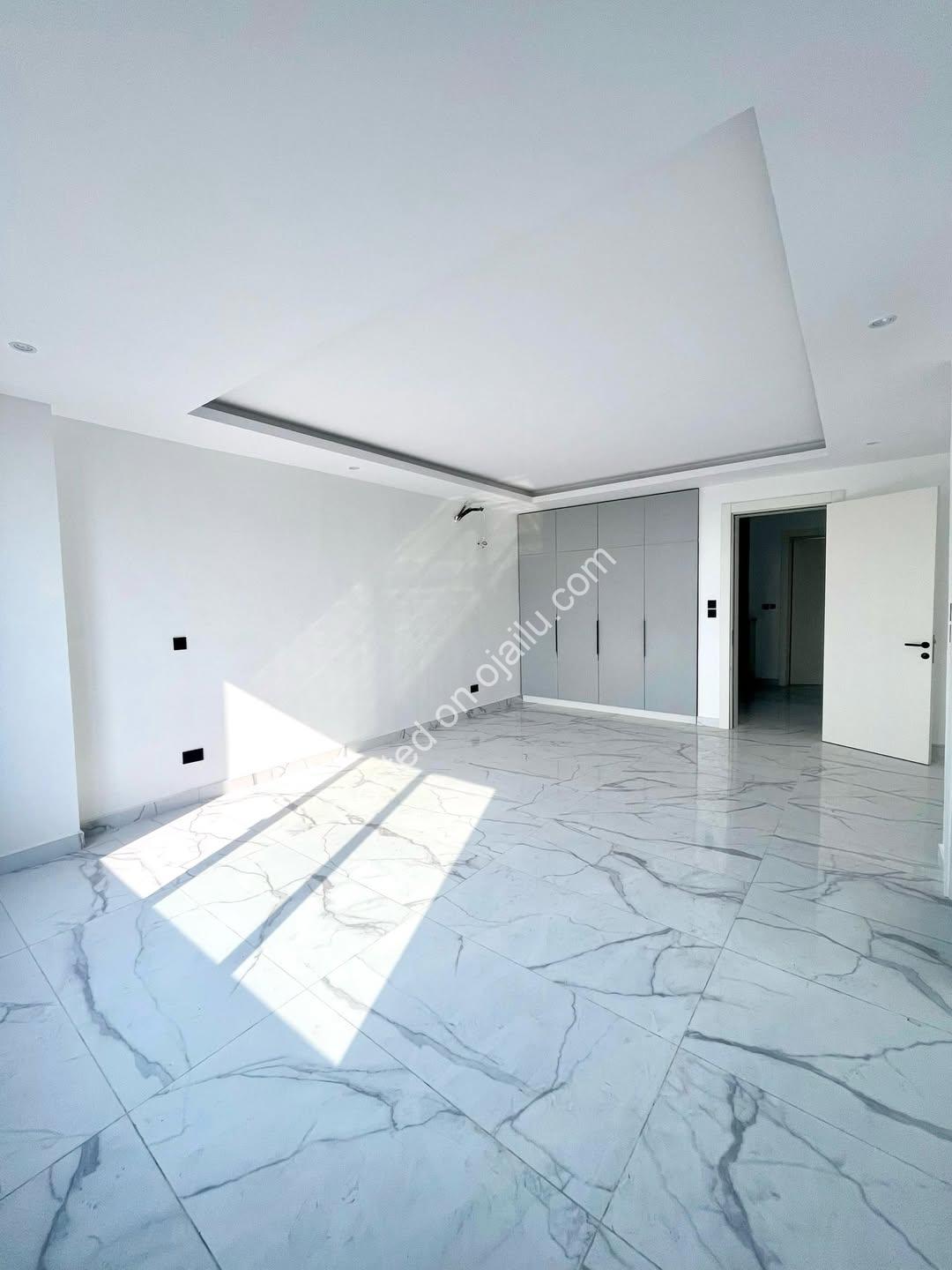 Lekki Phase 1: 5-Bed Terrace Duplex in Gated Estate