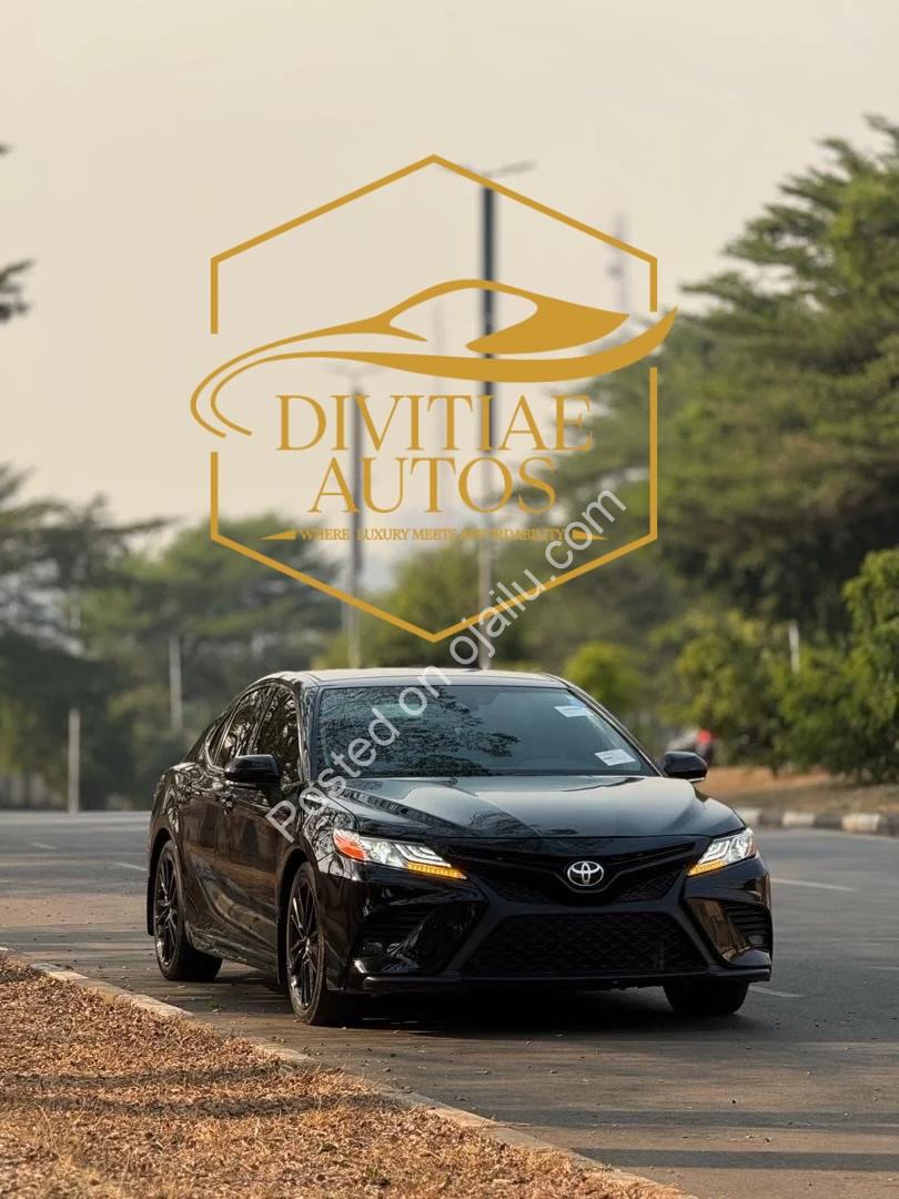 2022 Camry: Low-Mileage Luxury in Abuja