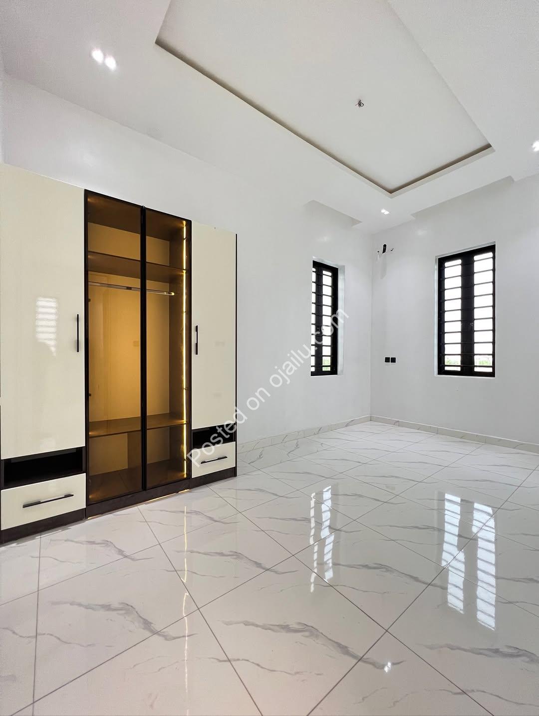 Lekki’s Ultimate 4-Bedroom Smart Home Oasis