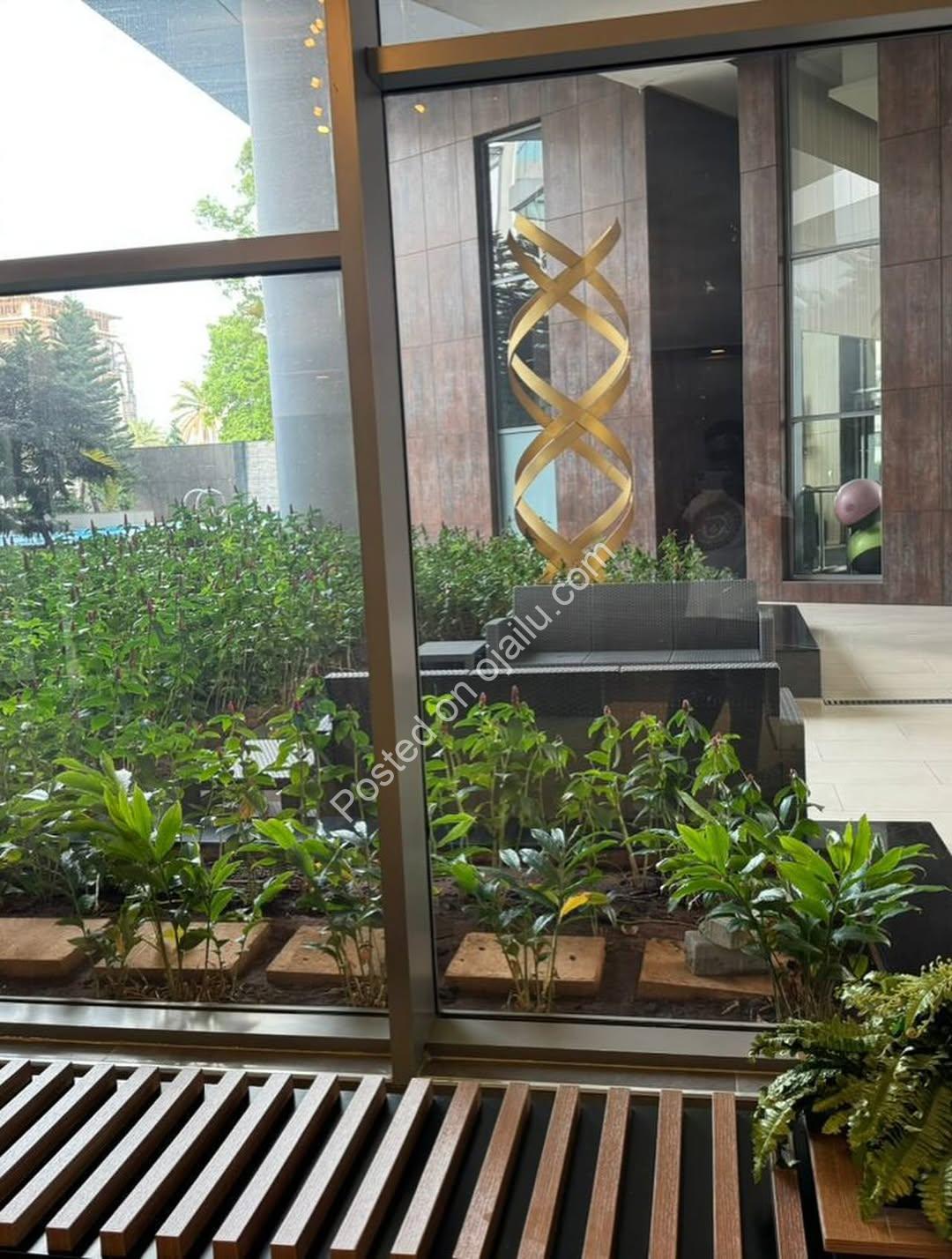 Old Ikoyi’s Grand 5-Bedroom Duplex, C of O