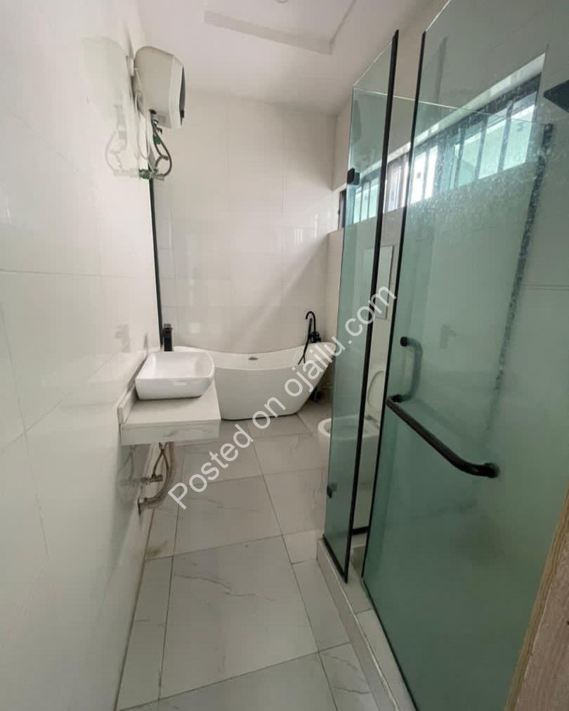 Serene 4-Bedroom Haven in Chevron’s Gated Estate