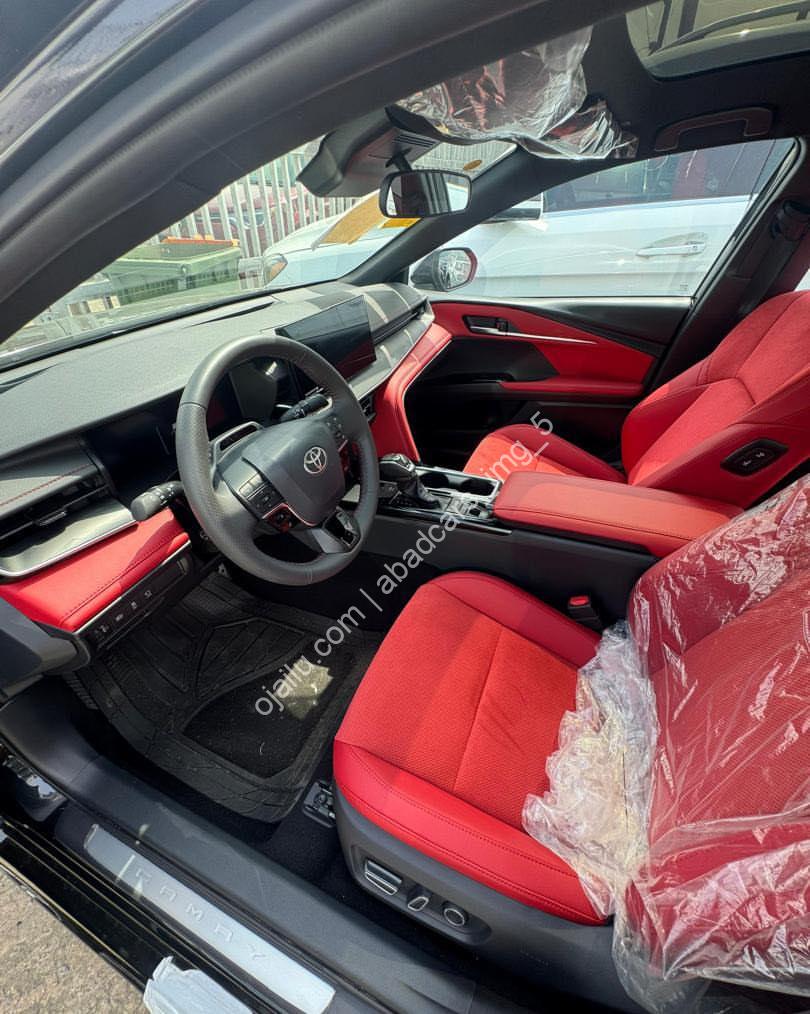 2025 Camry Hybrid: Luxury Tech Meets Eco-Smart Power