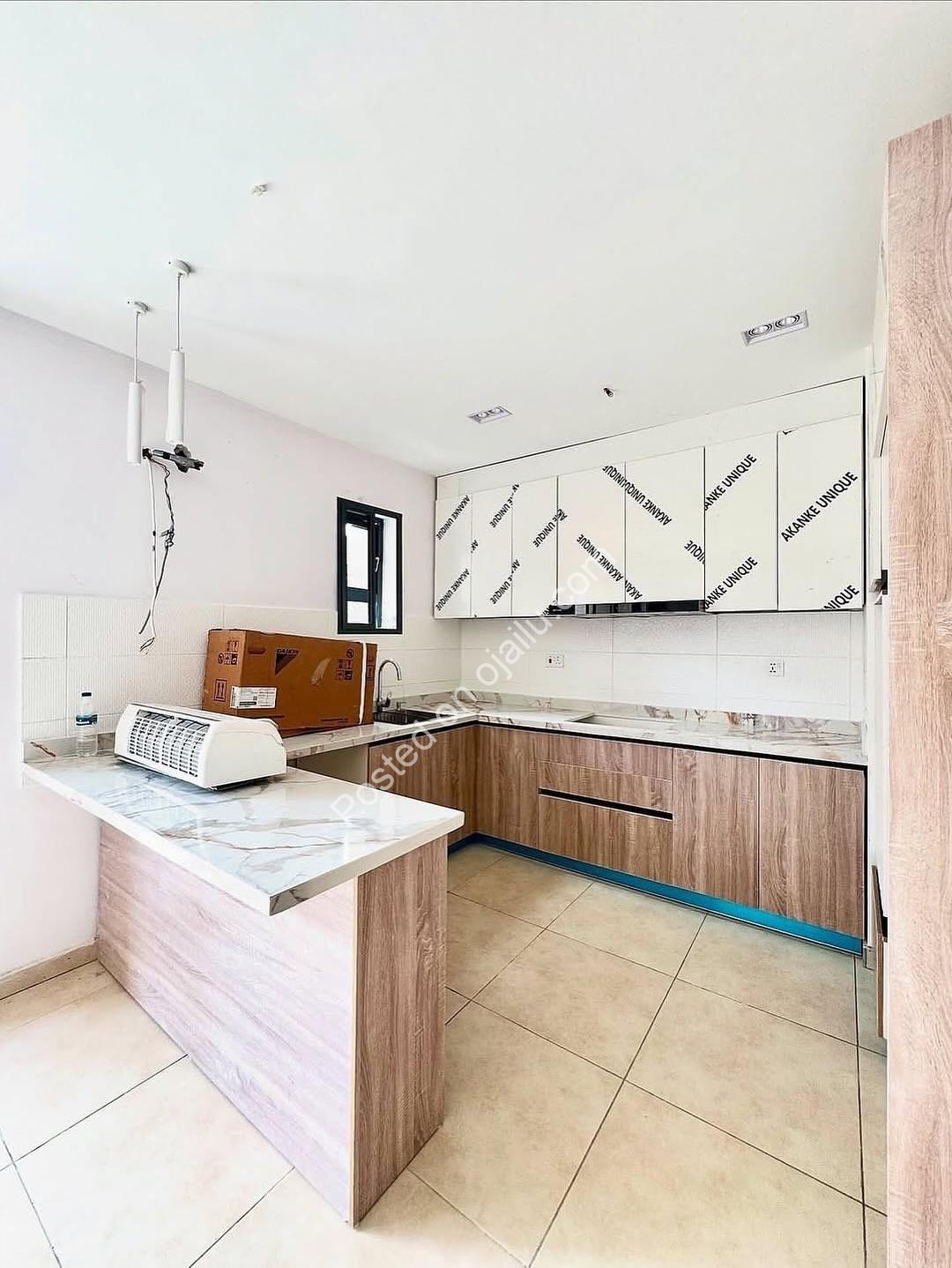 Lekki’s Ologolo Oasis: 2BR with Pool & 24/7 Power