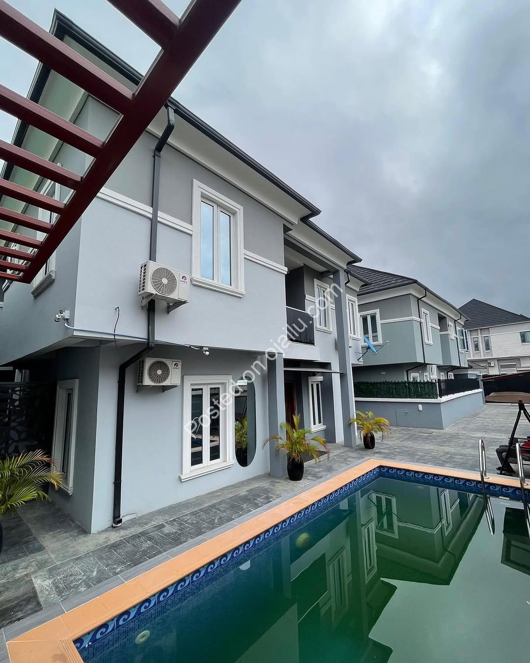 Lekki’s Ultimate 5-Bed Oasis with Pool & BQ