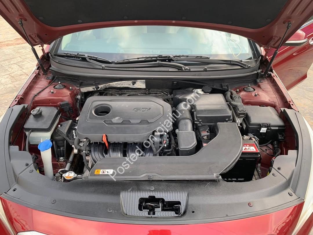 2016 Hyundai Sonata: Panoramic Luxury, Smart Tech