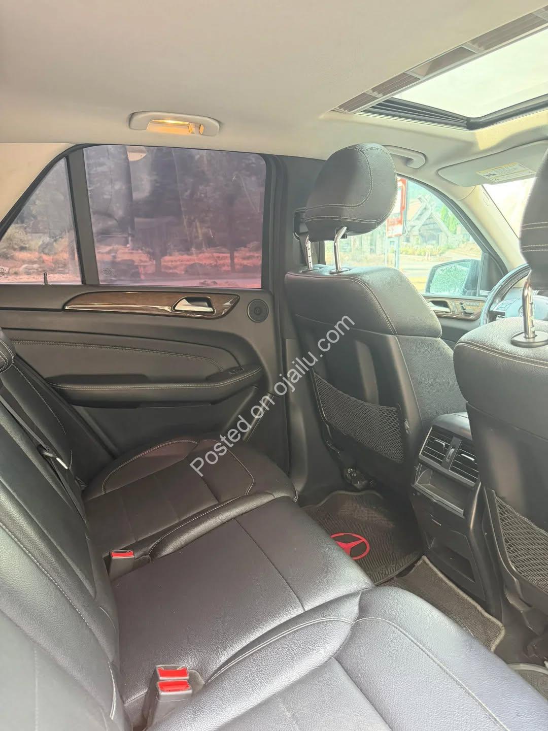 Luxury ML 350: Original Papers, Pristine & Priced