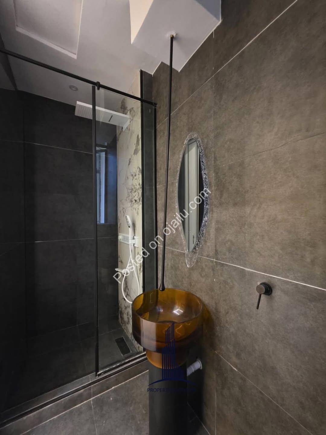 Lekki’s Ultimate 5-Bed Estate with Private Pool & Cinema