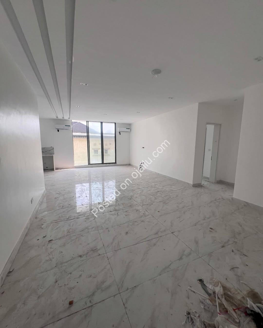 Lekki Phase 1 Gem: 2-Bed Ensuite Haven for 300M