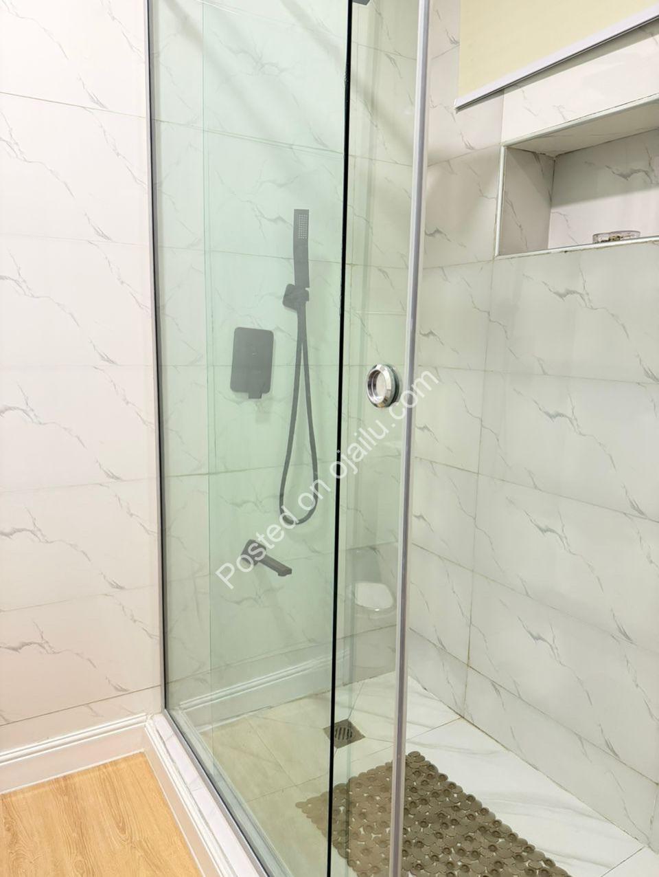 Lekki’s Ultimate 1-Bed with PS5 & Resort Amenities