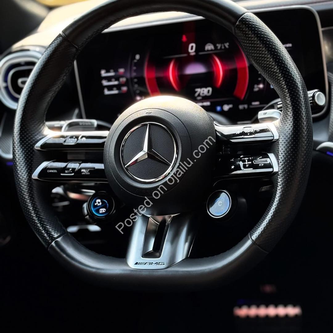 2025 GLE450: Luxury SUV with Turbo Power & Digital Cockpit