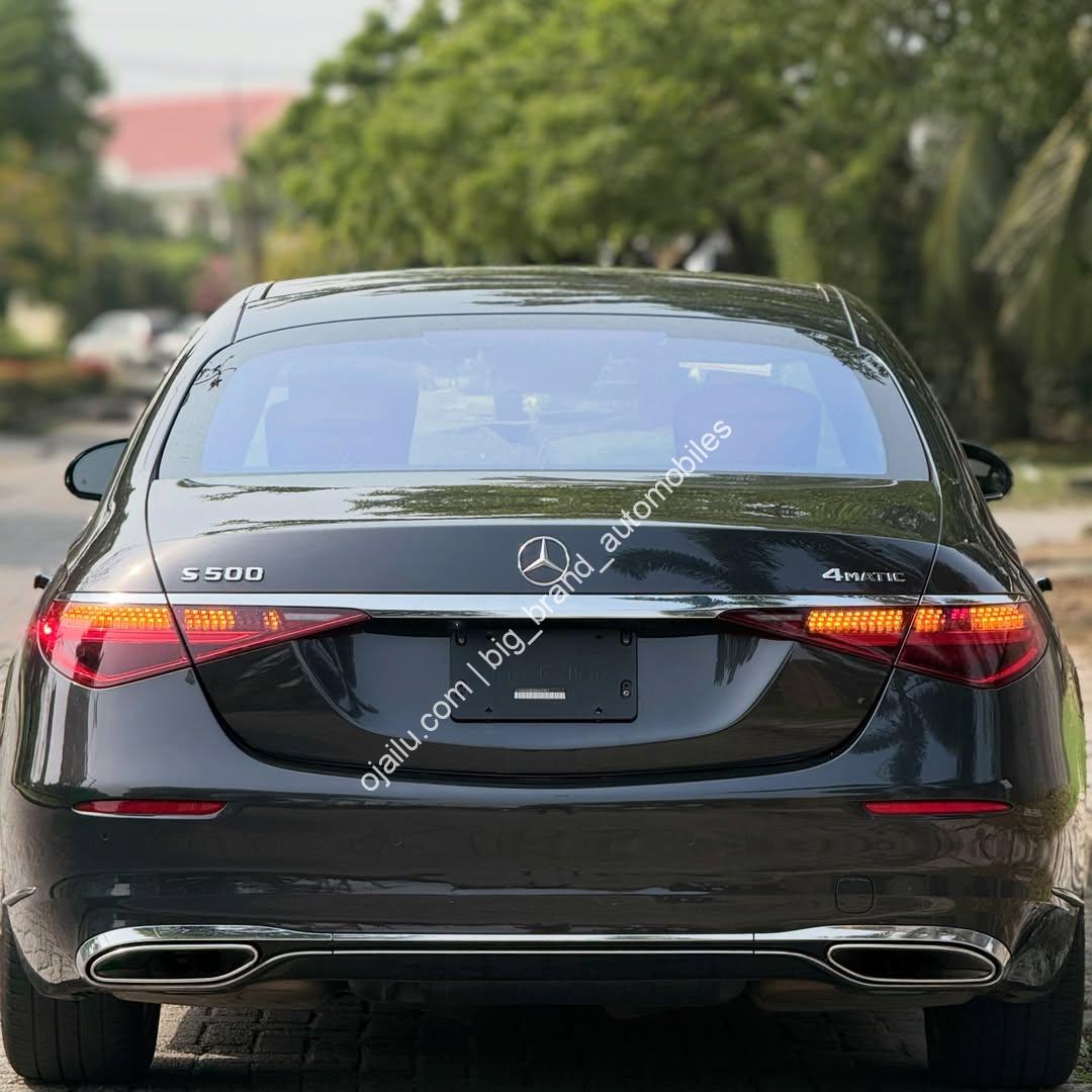 2022 S500: Arrive in First-Class Luxury