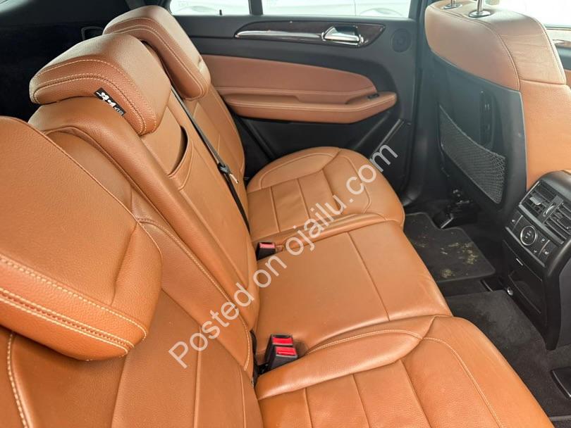 Low-Mileage Luxury: 2016 GLE350 4MATIC