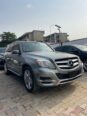 Luxury GLK350: Panoramic Roof & Full Tech