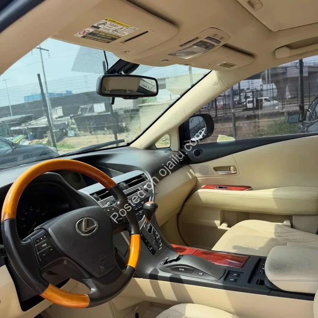 2023 Highlander XSE: Mint, Duty-Paid, 10k Miles