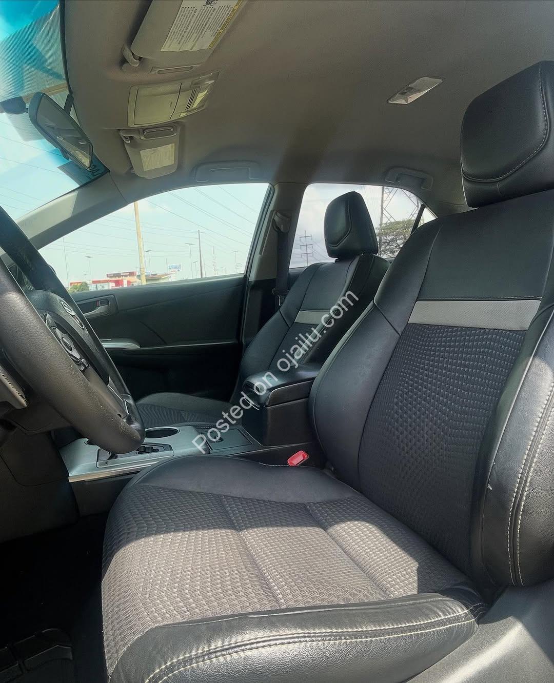 2014 Toyota Camry SE: Accident-Free & Urgently Priced