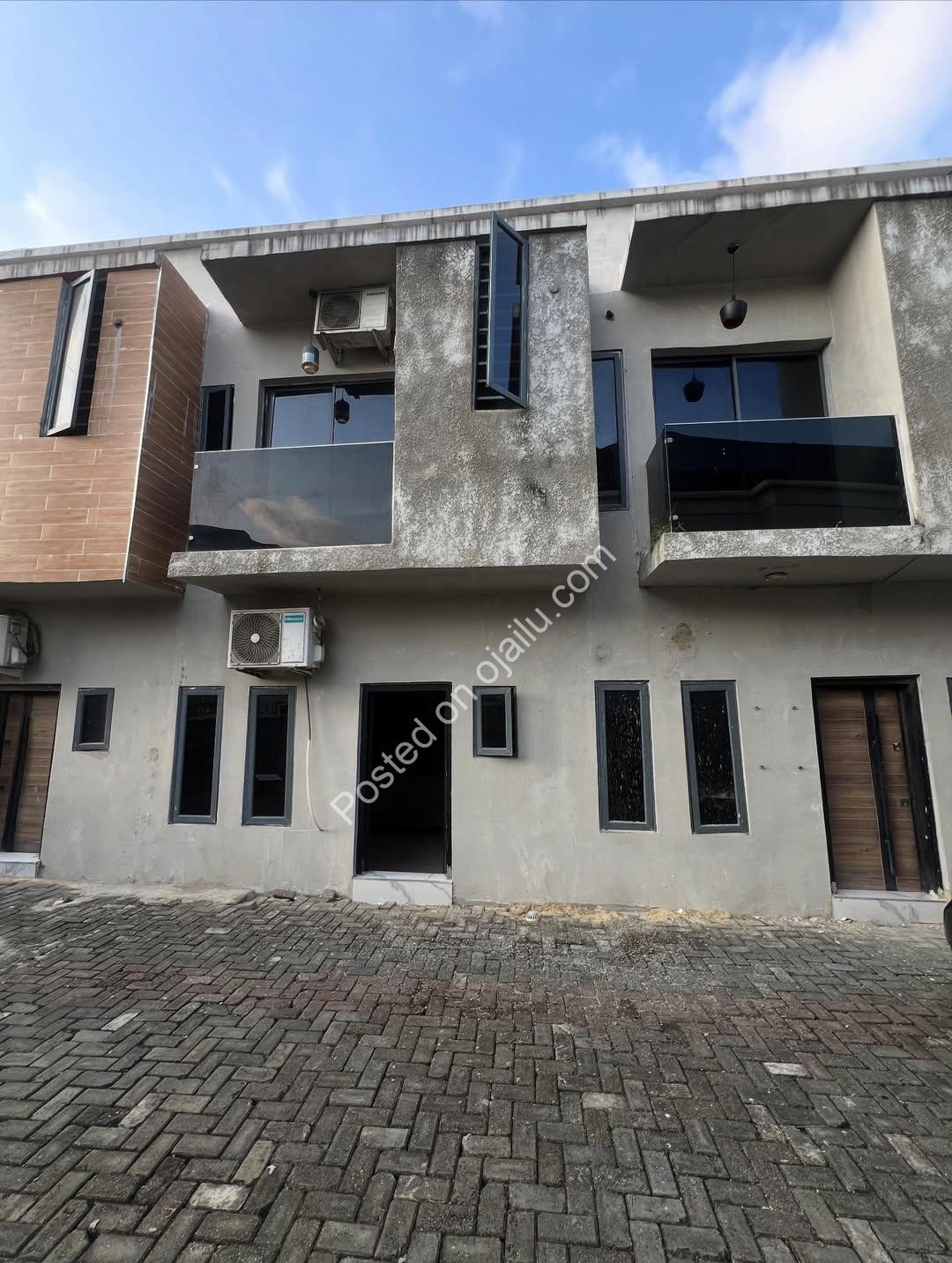 Exquisite 2BR Terrace Duplex with BQ in Prime Ajah