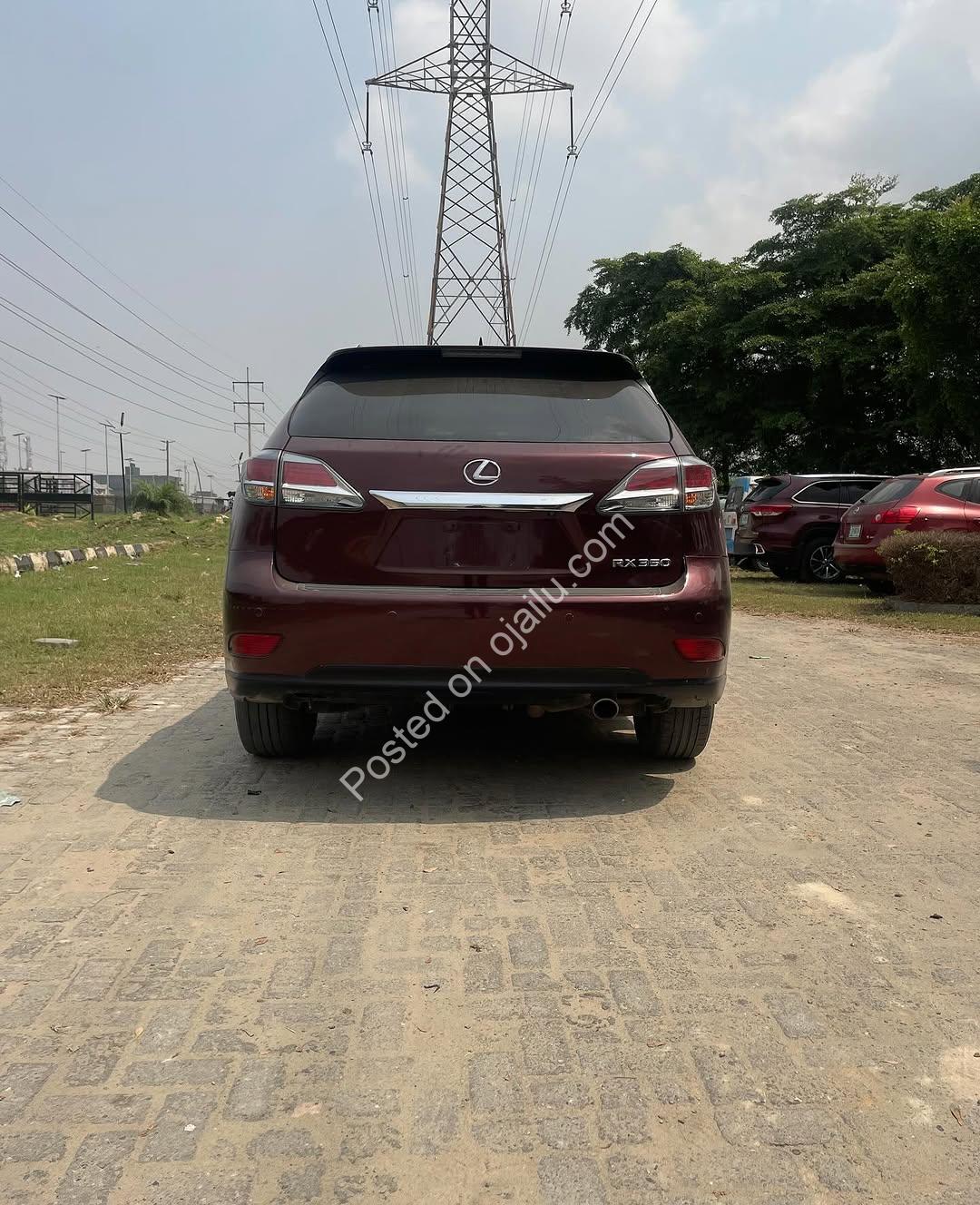 Luxury Lexus RX350: Sunroof & Tech for 18.5M