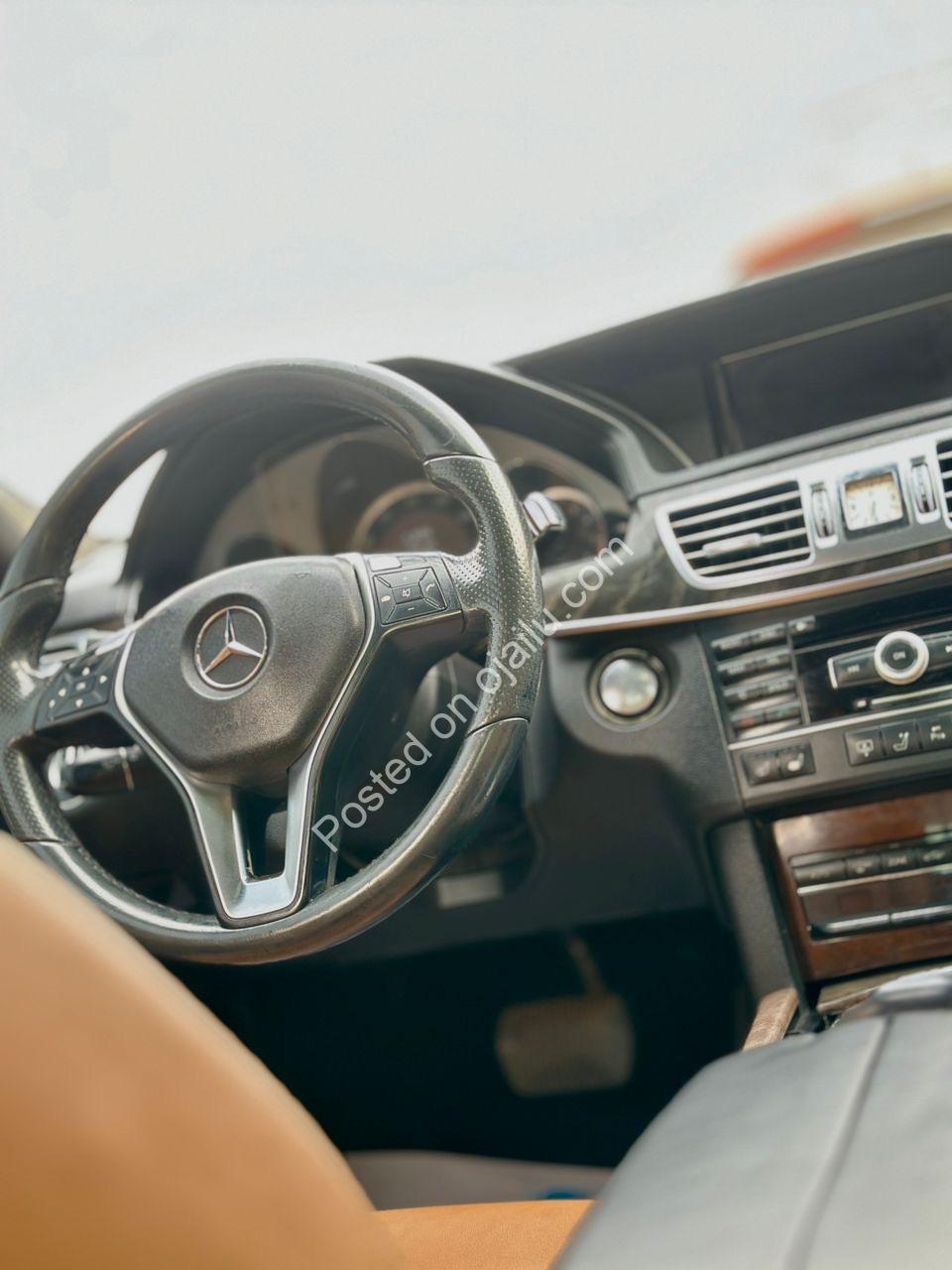 Luxury Redefined: 2010 Mercedes E350, ₦14M