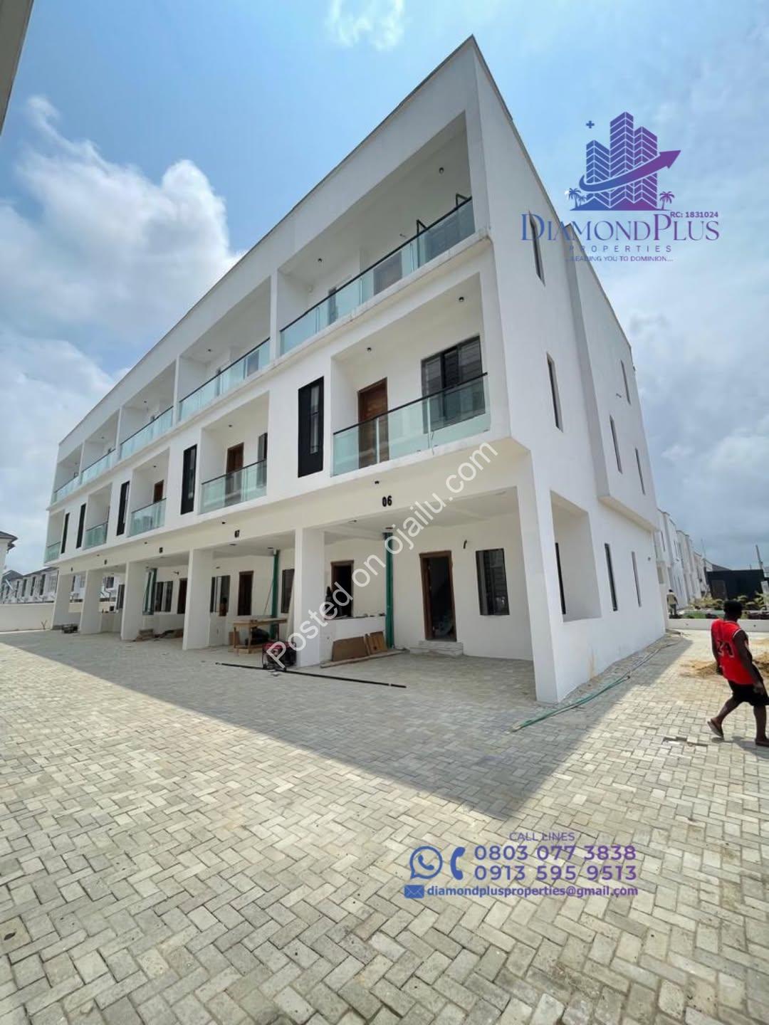 4-Bed Terrace Duplex in Orchid | En-Suite Luxury & Spacious Compound