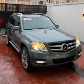Fully Loaded 2012 Mercedes GLK 350 – Immaculate