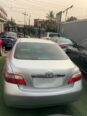 2009 Toyota Camry: Reliable & Affordable Luxury